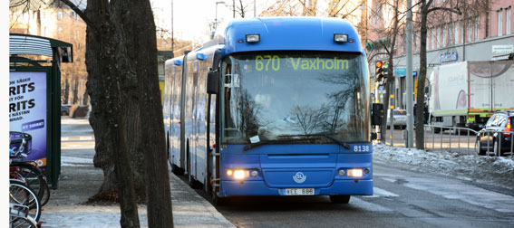 Arrivas havererade trafikstart i vintras i norra Storstockholm har tvingat de statliga, tyska ägarna att ställa upp med garantier för att säkra att Arriva Sverige överlever 2013. Foto: Ulo Maasing.