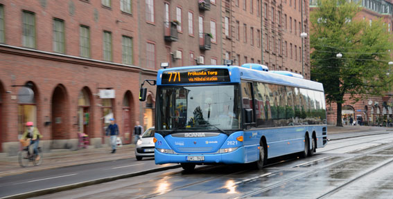 Fortfarande är det stora skillnader mellan män och kvinnor när det gäller val av färdmedel till jobbet. Störst är skillnaderna i Göteborgsområdet. Foto: Ulo Maasing.