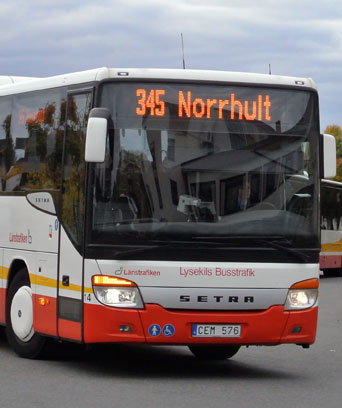 Jönköpingspolisen ska ut och åka buss. Foto: Ulo Maasing.