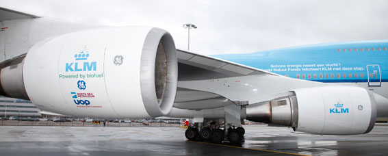 Flygbolaget KLM ska serva de kommande batteribussarna på Amsterdams flygplats Schipol. Foto: KLM.