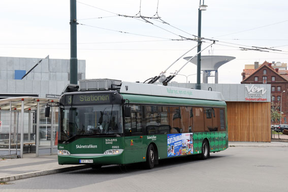 Landskrona är sämst i Skåne när det gäller tillgänglighetsanpassning av busshållplatser. I år ska trådbusslinjens hållplatser göras tillgängliga för funktionsnedsatta. Foto: Ulo Maasing.