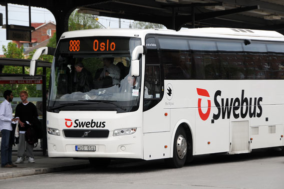 Region Värmland och Østfold fylkeskommune planerar att starta gränsöverskridande trafik som konkurrerar med Swebus befintliga och Bus4yous planerade expresstrafik mellan Stockholm och Oslo.