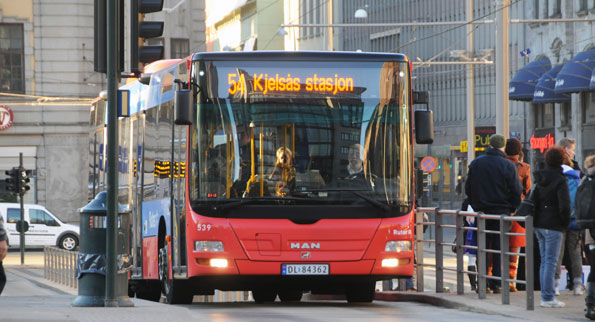 I Oslo med omnejd har mobilbiljetter blivit poppis tack vare Ruters biljettapp. Skillnaden mot bl a Stockholm är stor. Foto: Ulo Maasing.