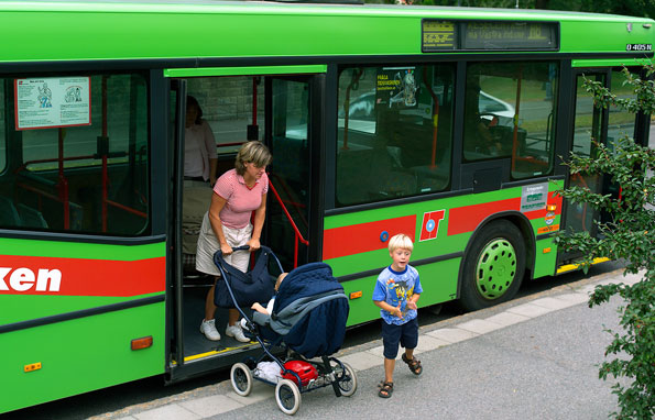 Södermanlands län var i fjol sämst i landet när det gäller tillgänglighetsanpassade bussar i kollektivtrafiken. Foto: PeO Quick.