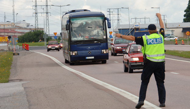 Polis och tull ska få möjlighet att klampa bussar och lastbilar vid brott mot kabotageregler eller kör- och vilotidsregler. Foto: Ulo Maasing.