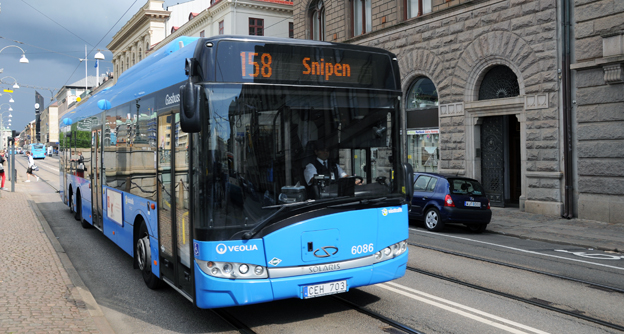 Mer än 40 procent av de svenska bussarna ägs av utlandsägda företag, exempelvis halvstatliga Veolia. Foto: Ulo Maasing.