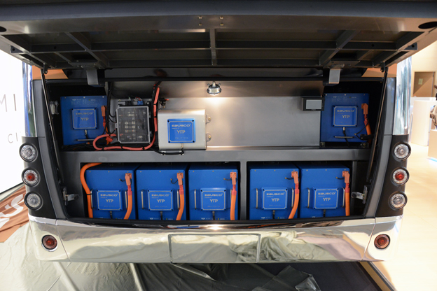 Ebusco 2.0 har ett batteripaket på 311 kWh som räcker för 300 kilometers körning i stadstrafik på en laddning. Foto: Ulo Maasing.