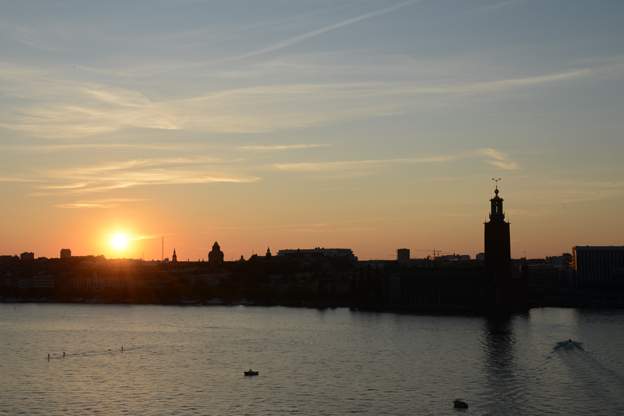 Solnedgång över Ridddarfjärden i Stockholm. Huvudstaden hade i sommar sin starkaste turistsommar någonsin. Foto: Ulo Maasing.
