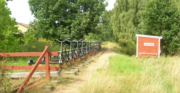 Delar av Hästveda - Karpalunds järnväg används idag för dressincykling, en annan del kommer att bli bussväg. Foto: Luen/Wikimedia Commons.