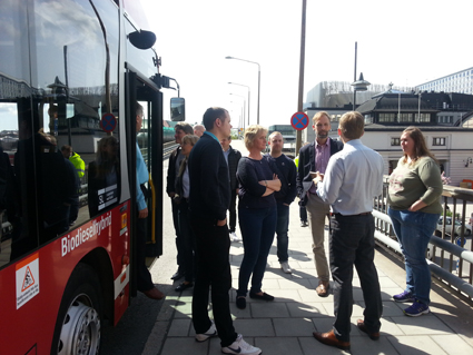 När Jiffi nyligen visades i Stockholm var intresset stort. På UITP-mässan i Milano 8 – 10 juni kommer Jiffi att visas i samarbete med busstillverkaren Irizar.