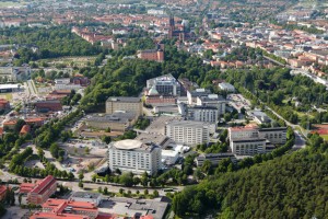 Det kommer att bli busstrafik genom sjukhusområdet på Akademiska sjukhuset i Uppsala. Trots allt. Foto: Akademiska sjukhuset.