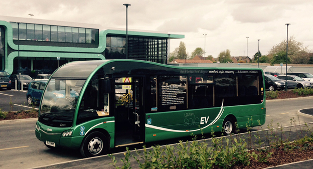 Busstillverkaren Optare har nominerats till det mest prestigefyllda priset i brittisk transportnäring, National Transport Awards. Nomineringen gäller företagets elbussar av vilka två går i trafik i Karlstad. Foto: Optare.