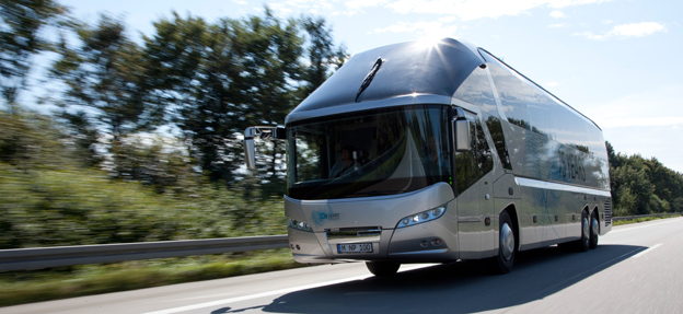 Turist- och intercitybussar från MAN och Neoplan får en ny generation säkerhetssystem. Foto: MAN.