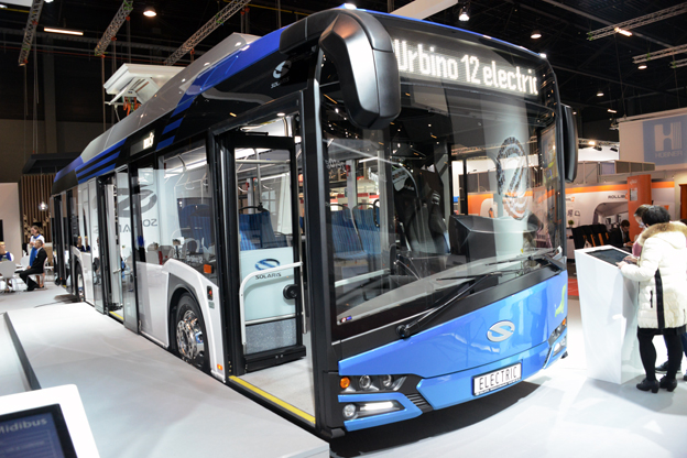 Solaris premiärvisar nya Urbino 12 electric på Busworld. Foto: Ulo Maasing.
