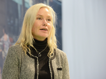 Infrastrukturminister Anna Johansson(S): Nya regler om busslängder och bärgning är på gång. Foto: Ulo Maasing.