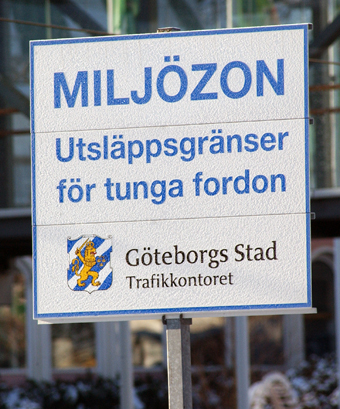 Transportstyrelsen arbetar just nu med att se över miljözonsreglerna. Förslag till nya regler kommer i september. Foto: Ulo MAasing.