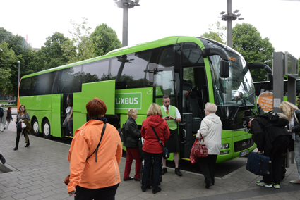 FlixBus har på bara några år vuxit till en jätte i europeisk expressbusstrafik. Företaget äger inga egna bussar utan bygger sin verkamhet på underentreprenörer. Foto: Ulo Maasing.