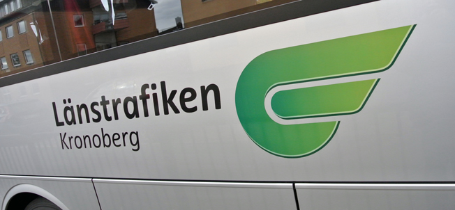 Länstrafiken Kronoberg spionerar på bussförarna med hjälp av övervakningskamneror, hävdar Bergkvarabuss. Foto: Ulo Maasing.