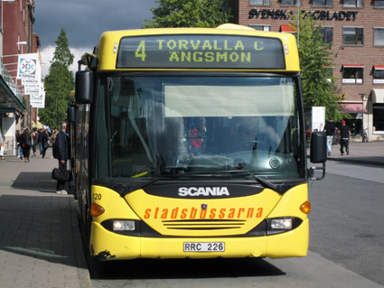 Blir elektrisk 2018. Torvalla blirden ena ändhållplatsen på Östersunds första elbusslinje. Nu är det klart med finansieringen. Foto: Ulo Maasing.
