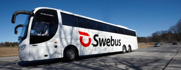 Swebus reaagerade snabbt med att sätta in extrabussar när två tåg bombhotades. Foto: Swebus.