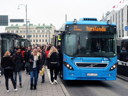 För Västtrafik har kostnaderna för taxiresor vid förseningar/inställningar ökat med 40 procent, men antalet ärenden med bara en procent. Foto: Ulo Maasing.