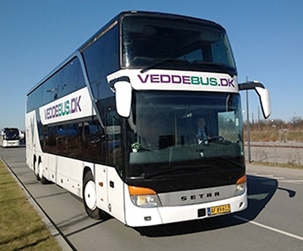 Danska Veddebus är ett av de bussföretag som nu etablerar "svart" konkurrens med FlixBus. Foto: Veddebus.