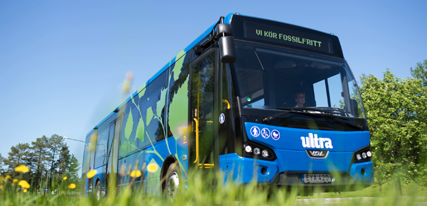 Alla bussar i lokaltrafiken i Umeå kör nu fossilfritt. Foto: Umeå kommun.